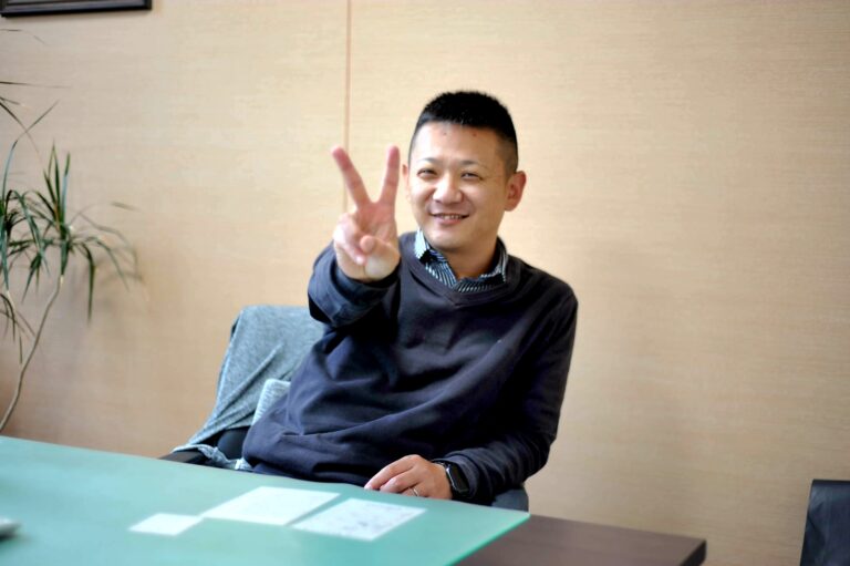 自然に「困っている人に手を差し伸べられる」、そんな会社に。