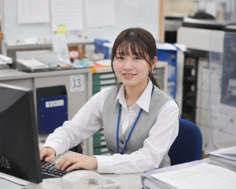 【総務経理課】新卒者