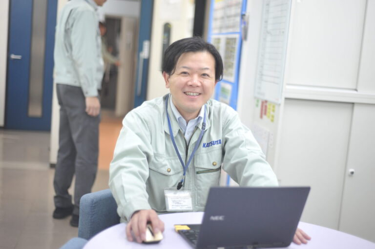 社員インタビュー　西野玄修さん